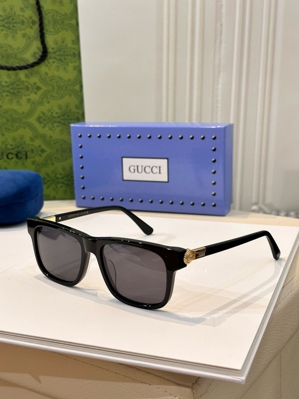 Gucci Sunglasses 34